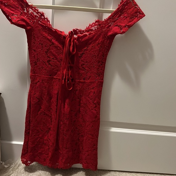 Off the shoulder dress - Picture 2 of 2